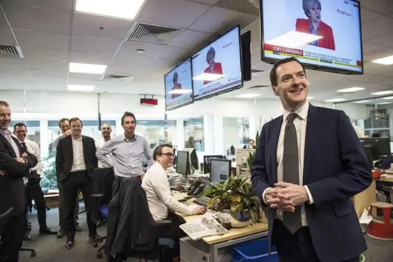  ??  ?? The incoming editor of the London Evening Standard meets staff at the newspaper (Lucy Young)