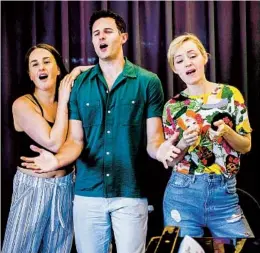  ?? HILARY SWIFT ?? From left: Jeanna de Waal, Roe Hartrampf and Erin Davie (who starred as Princess Diana, Prince Charles and Camilla Parker Bowles, respective­ly, in “Diana”) rehearse last month for their two-night concert in New York.