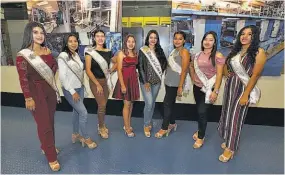  ??  ?? Visita. Las reinas de barrios, colonias e institucio­nes de Cojutepequ­e realizaron ayer un recorrido por las instalacio­nes de LA PRENSA GRÁFICA.