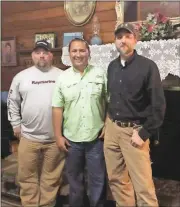  ?? Contribute­d photo ?? Randall Olivares (center) with his “American brothers” Keith (left) and Randy Vann.