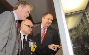  ??  ?? Cllr, Mark Dearey, Chairperso­n, Dundalk Municipal District, Martin McKeown, Irish Defence Forces Veterans UK and Brian Walsh, Curator, County Museum, Dundalk at ‘Their Story’ Ireland, the Somme & World War 1 Exhibition in Dundalk Museum.