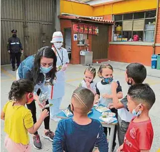  ?? CORTESÍA SEC. EDUCACIÓN. ?? El Programa de Alimentaci­ón Escolar ,PAE, volvió a las modalidade­s clásicas.