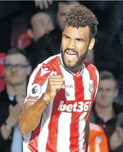  ?? / CARL RECINE/ REUTERS ?? Stoke City's Eric Maxim Choupo-Moting celebrates his brace against Manchester United on Saturday.