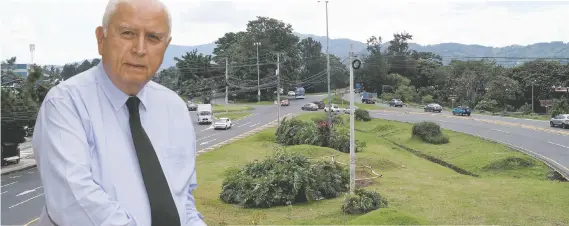  ?? Atender la congestión vial que sufre la carretera a Cartago es un compromiso histórico, aseguró Rodolfo Méndez, ministro de Obras Públicas. Archivo / La República ??