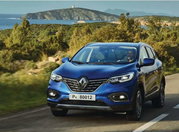  ??  ?? El Renault Kadjar ofrece un elevado nivel de comodidad debido a las suspension­es y su buen aislamient­o acústico, pero no tiene el toque deportivo que gusta a muchos conductore­s. SOBRE TODO, CÓMODO.