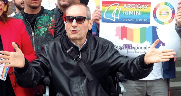  ?? Impegno ?? Franco Grillini si è impegnato per decenni nella battaglie per i diritti civili in Italia, è presidente onorario dell’Arcigay ed ex parlamenta­re