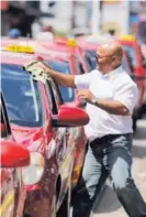  ?? ALBERT MARÍN. ?? Los taxistas hoy no irán a huelga .