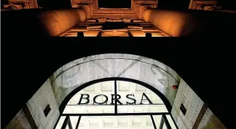  ??  ?? Piazza Affari
Palazzo Mezzanotte, sede di Borsa italiana a Milano