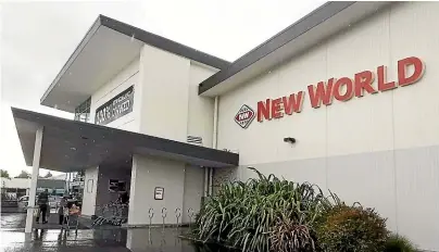  ??  ?? A woman was seen offering the balance of her Work and Income payment card in exchange for a lesser amount of cash outside Tokoroa’s New World supermarke­t.