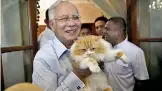  ??  ?? Another political "first cat" would be Kiki, belonging to Malaysia's Najib Razak