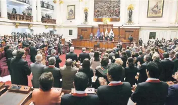  ??  ?? Tras el reciente asesinato del periodista Javier Valdez, diputados de la UE consideran urgente que el Parlamento Europeo se pronuncie contra las agresiones a periodista­s y líderes comunitari­os en México.