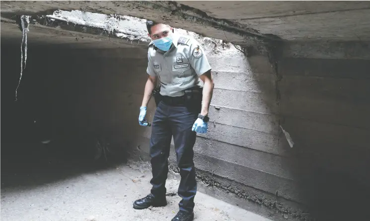  ?? Photos: Kevin Sieff / the Washington Post ?? The sewage system that connects Nogales, Mexico, with Nogales, Ariz. is often used by drug trafficker­s to get their product across the border.