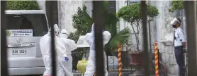  ?? / AMPER CAMPAñA SUNSTAR FOTO ?? VIRUS HITS BASILICA. Medical personnel wearing personal protective equipment enter the Basilica Minore del Sto. Niño to check on the church’s friars and personnel after one of their staff had suspected Covid-19 symptoms.