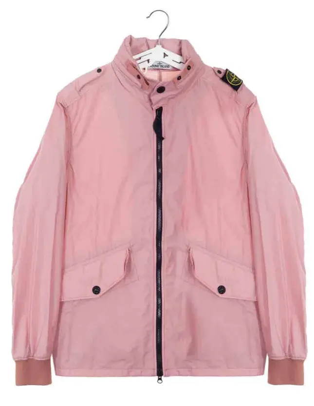  ??  ?? STONE ISLAND