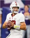  ?? Brandon Wade / Associated Press ?? Stanford QB Tanner McKee went 15-for-18 in the opener.