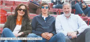  ??  ?? Juana Cuevas, Eduardo Davis y José Antonio Meade.