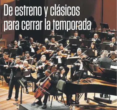  ?? ?? La Orquesta Sinfónica de Puerto Rico, dirigida por el maestro Maximiano Valdés y el Trío Sanromá, durante el concierto.