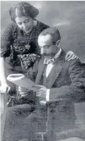  ?? HA ?? María Lejárraga y Gregorio.