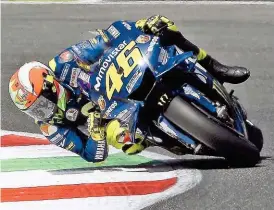  ??  ?? Nach 17 sieglosen Rennen hofft Valentino Rossi, dass er beim Klassiker in Assen endlich wieder die richtige Spur findet.