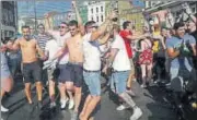  ?? AFP PHOTO ?? Fans poured on to the streets in England to celebrate their team’s passage to the semifinals.