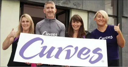  ??  ?? Curves proprietor­s Fionn McDonagh and Roisin Hearns (centre) with staff members Yvonne Kinsella and Lauren Ramsey.