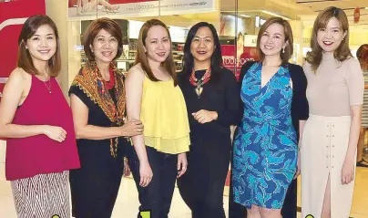  ??  ?? Krisel Macatangay, Viki Encarnacio­n, Christine Villongco, Myta Macatangay, Kim Reyes and Karen Fabres at the launch of Watsons’ Kiss Aging Goodbye Campaign