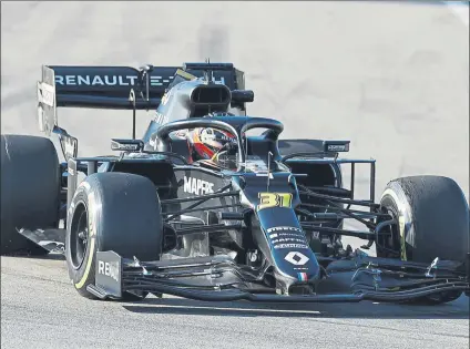  ?? FOTO: PEP MORATA ?? Esteban Ocon, piloto de F1 en Renault, en los pasados test de F1 en Barcelona