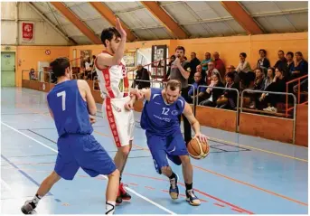  ??  ?? Souvent gênés par des absences dues à des blessures, les Arquais vont tenter de gagner contre Aplemont pour leur dernier match de la saison à domicile (photo d’archives).