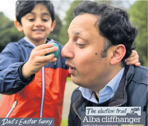  ??  ?? EGGED ON Scottish Labour leader Anas Sarwar’s son Aliyan, four, had some fun with his dad and brother Ahmed, 10 in Queens Park yesterday. Pic: Wattie Cheung