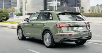  ?? AUDI ?? RETOQUES ESTÉTICOS La trasera cuenta con nuevos paragolpes y un difusor rediseñado.