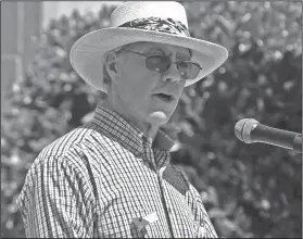  ?? Terrance Armsatrd/News-Times ?? Speaker: Henry Kinslow delivers the keynote address during the 2018 VFW Post 2413 annual Memorial Day Ceremony at the Union County Courthouse Monday.