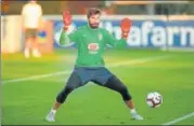  ?? REUTERS ?? Alisson moved to Liverpool from Roma for the then world record fee of €72.5 million in July.