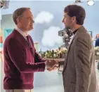  ?? PICTURES LACEY TERRELL/SONY ?? Mister Rogers (Tom Hanks) meets journalist Lloyd Vogel (Matthew Rhys) in “A Beautiful Day in the Neighborho­od.”
