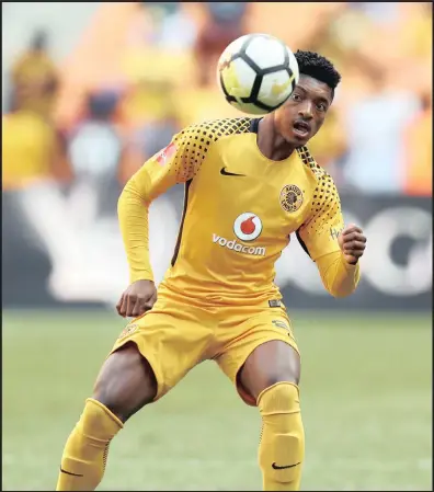  ?? PICTURE: BACKPAGEPI­X ?? STAYING POSITIVE: Dumisani Zuma of Kaizer Chiefs during Amakhosi’s PSL match against Chippa United at FNB Stadium.