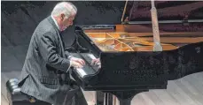  ?? FOTO: FERNANDO GENS/DPA ?? Barenboim spricht von einem „intimen Tagebuch“, das Beethoven mit seinen wichtigste­n Werken geschriebe­n habe.