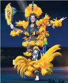  ??  ?? Miss Brasil tuvo uno de los trajes más llamativos, alusivo al colibrí.