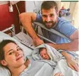  ?? Foto: Instagram Haase ?? Henry Haase mit Lebensgefä­hrtin Sarah und Sohn Stephan.