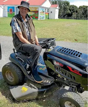  ??  ?? Bruce Cudby was a hardworkin­g caretaker of the showground­s.