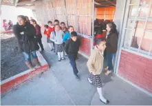  ??  ?? Integrante­s del SNTE buscarán recorrer las escuelas para informar los logros alcanzados por el sindicato, precisan en un comunicado.