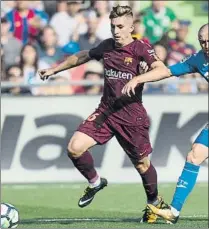  ?? FOTO: PERE PUNTÍ ?? Gerard Deulofeu salió tras la lesión de Dembélé