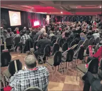  ?? ASHLEY FITZPATRIC­K ?? The crowd listens to speakers at the Liberal convention.