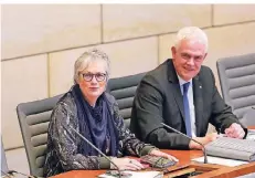  ?? FOTO: LANDTAG ?? Margret Vosseler und Günther Bergmann im Plenum in Düsseldorf.