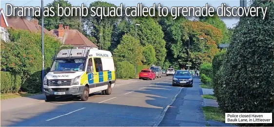  ??  ?? Police closed Haven Baulk Lane, in Littleover