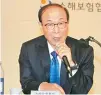 ?? Courtesy of General Insurance Associatio­n of Korea ?? General Insurance Associatio­n of Korea Chairman Kim Yong-duk speaks during a press conference at the lobby group’s office in Seoul, Wednesday.