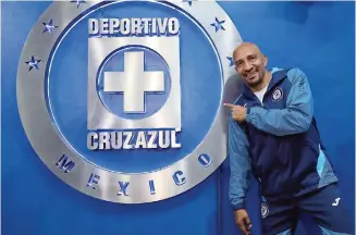  ??  ?? el PORTERO recibirá un homenaje del Cruz Azul