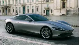  ??  ?? O Ferrari Roma é o novo GT coupé da marca italiana. Tem 620 cavalos e custará à volta de 200 mil euros