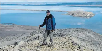  ?? DR. DEREK MUIR
THE CANADIAN PRESS ?? Dr. Derek Muir is an Environmen­t Canada scientist whose work in the Arctic helped lead to global controls on toxic chemicals. “It makes me feel that the science we were doing was very worthwhile,” Muir said.