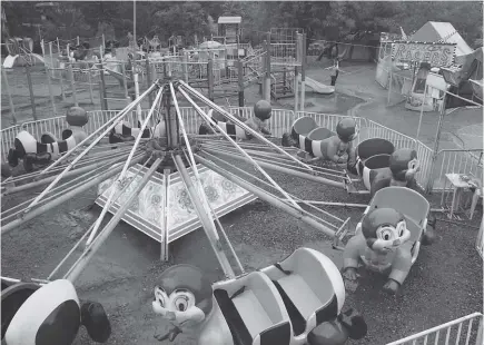  ?? SSB photo ?? ANOTHER EYESORE. A carnival is expected to rise anew at the children’s playground in Burnham Park but Baguio City Mayor Mauricio Domogan said he will not sign the resolution passed by the City Council on December 27, 2018 authorizin­g the operation of the Ola carnival and amusement rides.