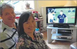  ??  ?? Proud parents Bill and Hilary Jones watching son Huw make his internatio­nal rugby debut for Scotland against Japan