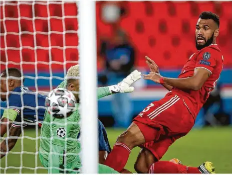  ?? Foto: Francois Mori/ap/dpa ?? Tor der Hoffnung: Eric Maxim Choupo-moting (rechts) erzielte das 0:1 gegen Psg-torwart Keylor Navas.
Kommentar